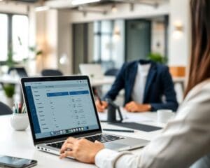 Hoe werkt urenregistratie gekoppeld aan HRM software?