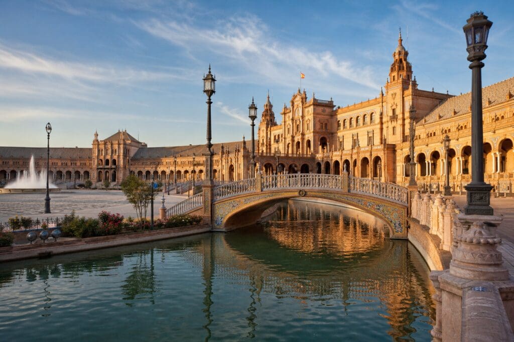 Wat zijn de mooiste bezienswaardigheden in Sevilla?